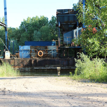 Old Floating Excavator - Alter Schwimmbagger 2